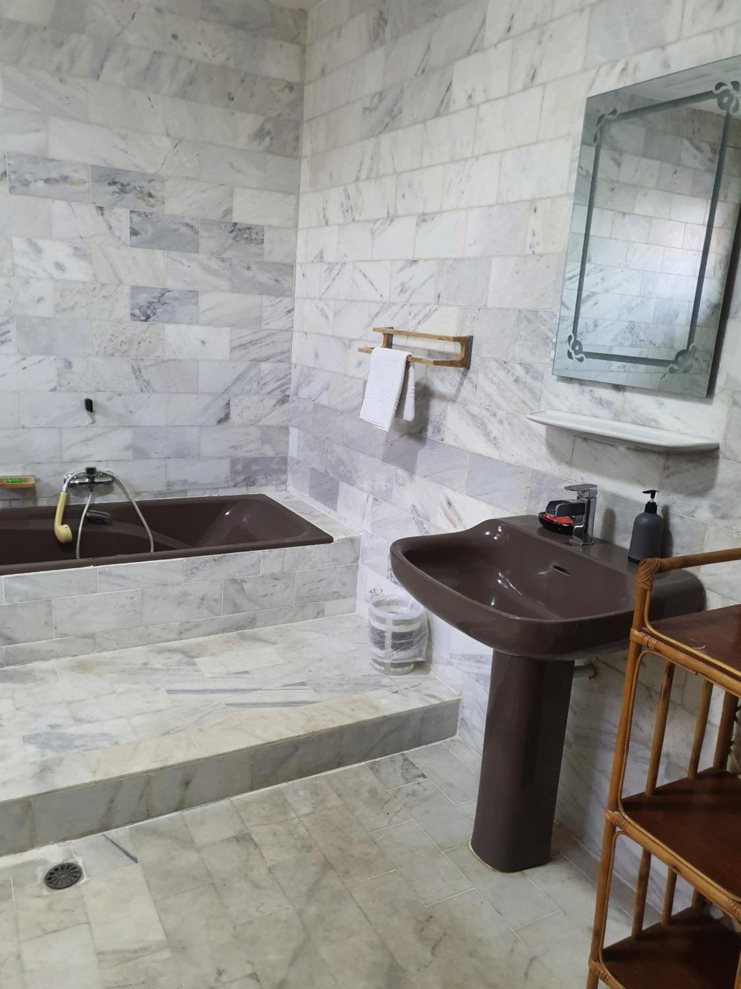 Villa Mango Абиджан Екстериор снимка